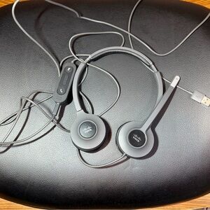 Cisco 522 Wired On-Ear USB- Headset - Charcoal New
